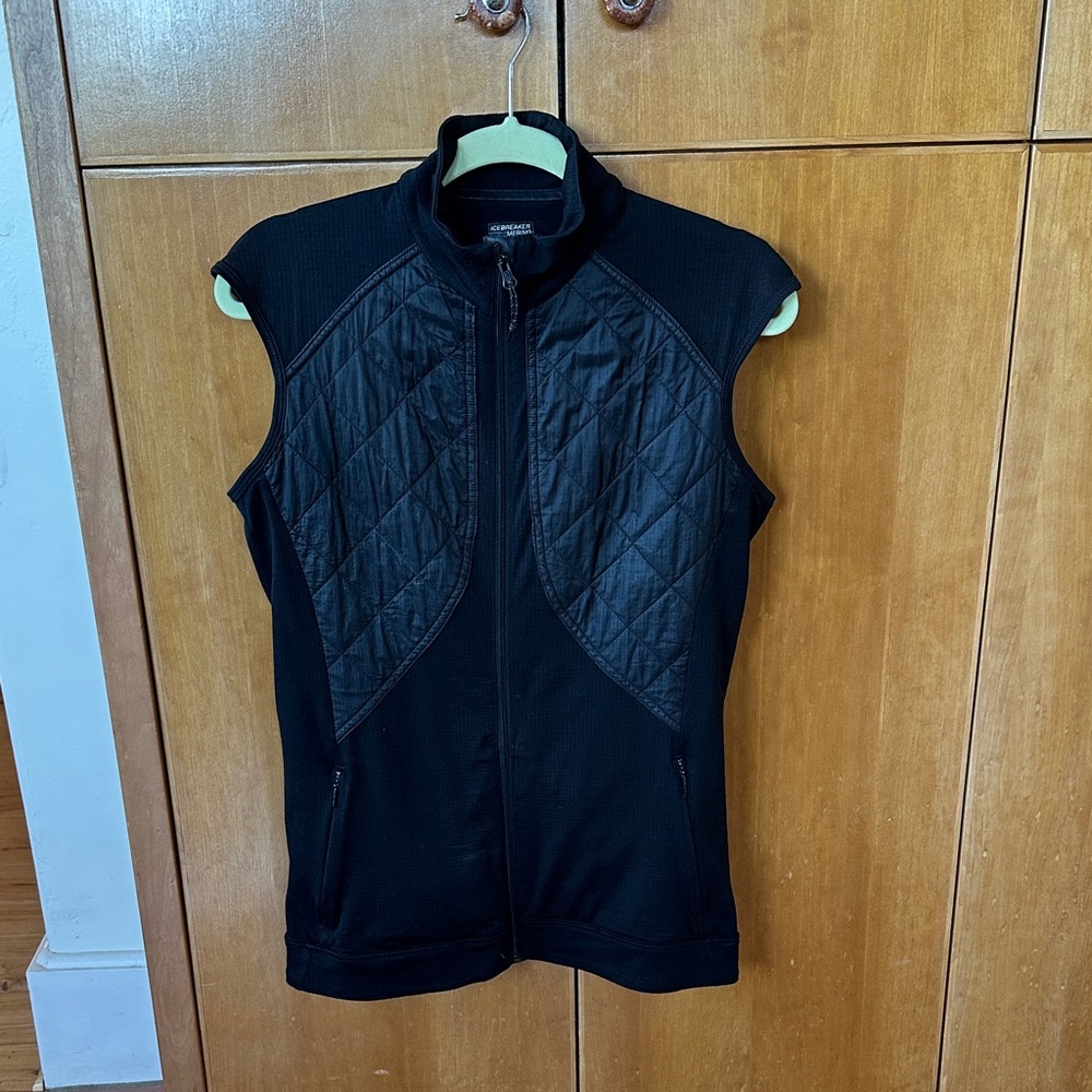 Icebreaker Merino Black Vest